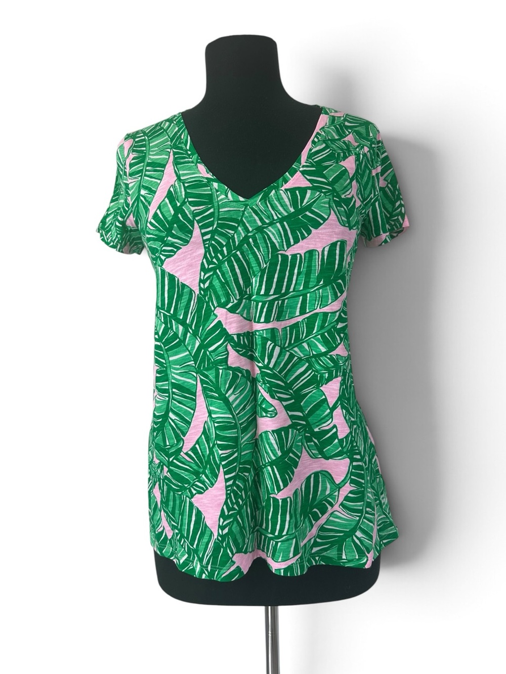 Lilly Pulitzer Green Palm Leaf Pink V-Neck Tee Size S
